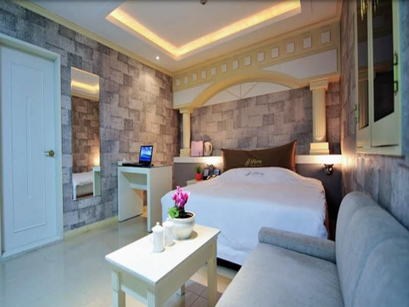 Fiore Hotel Gumi Exterior photo