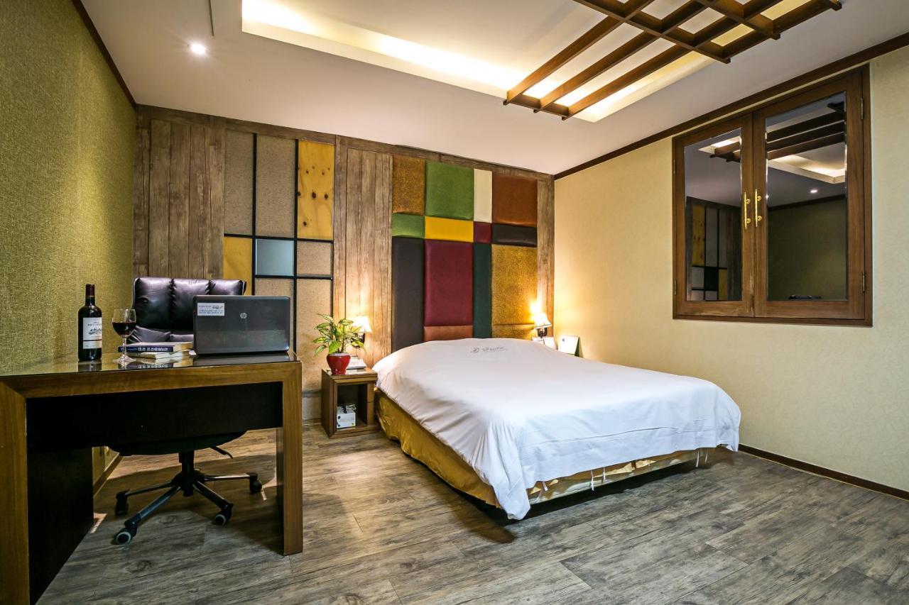 Fiore Hotel Gumi Exterior photo